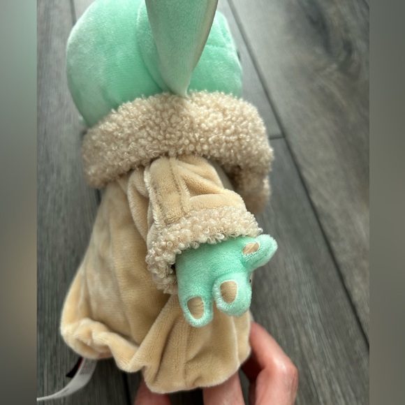 Mattel Star Wars Grogu Plush 8.5” – The Child Baby Yoda - Picture 5 of 6